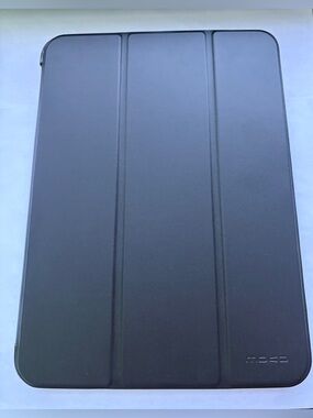 BNWT Moko Case for IPad 10th generation Black Magnetic Tri-Fold Tablet Case